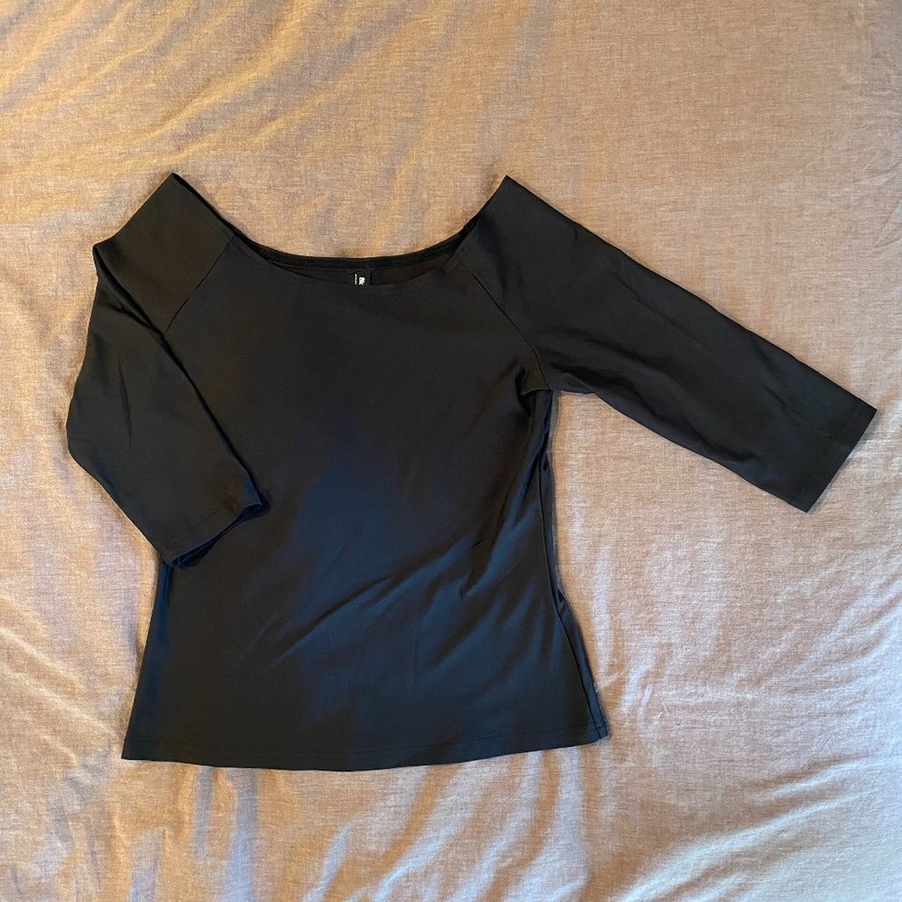 BlackMilk Matte 3/4 Sleeve Off the Shoulder Top Limited - Picture 2 of 7